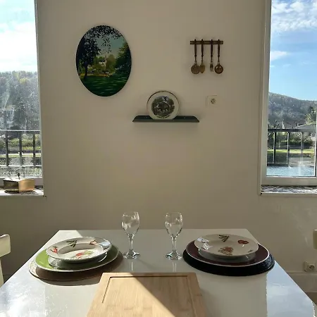 Superbe Renove Vue Sur Meuse Le Chic Dans Le Pre *