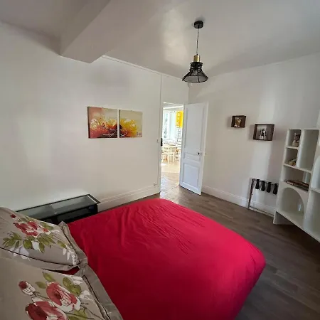 Superbe Renove Vue Sur Meuse Le Chic Dans Le Pre * Bogny-sur-Meuse