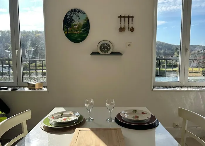 Superbe Renove Vue Sur Meuse Le Chic Dans Le Pre *